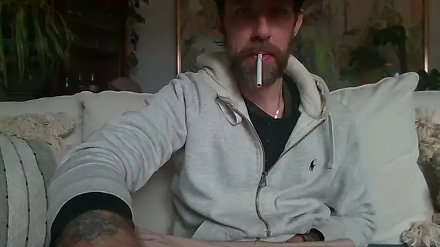 Snapshot of Stock-Holmes chatting on 2, 2, 2026 Stock-Holmes online show from 2, 2, 2026