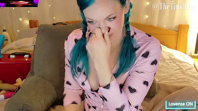 thetinyblue online show from 10, 10, 2025