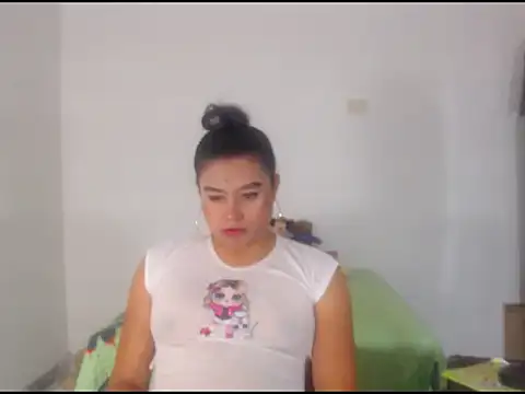 Snapshot of katrinawillff chatting on 9, 5, 2026 katrinawillff online show from 9, 5, 2026