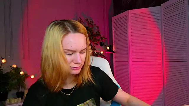 Ramona    online show from 25, 3, 2026