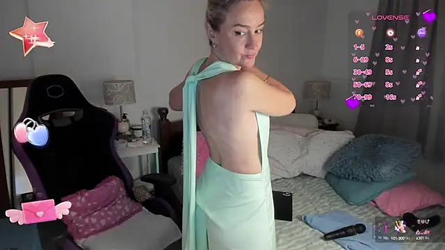 Snapshot of 1Sweetnina chatting on 23, 2, 2025 1Sweetnina online show from 23, 2, 2025