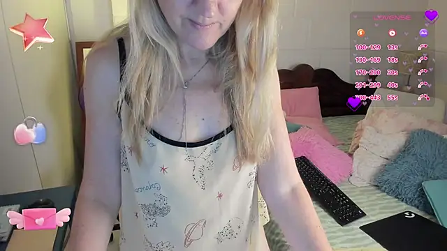 Snapshot of 1Sweetnina chatting on 26, 2, 2025 1Sweetnina online show from 26, 2, 2025