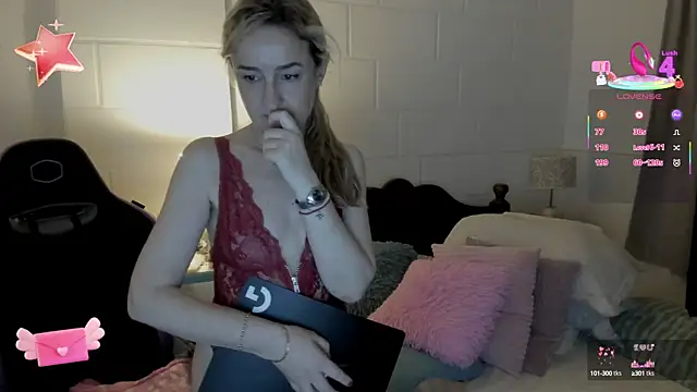 Snapshot of 1Sweetnina chatting on 23, 9, 2025 1Sweetnina online show from 23, 9, 2025