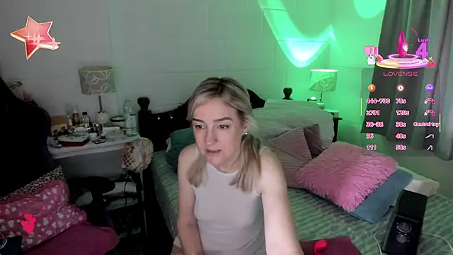 Snapshot of 1Sweetnina chatting on 10, 11, 2025 1Sweetnina online show from 10, 11, 2025