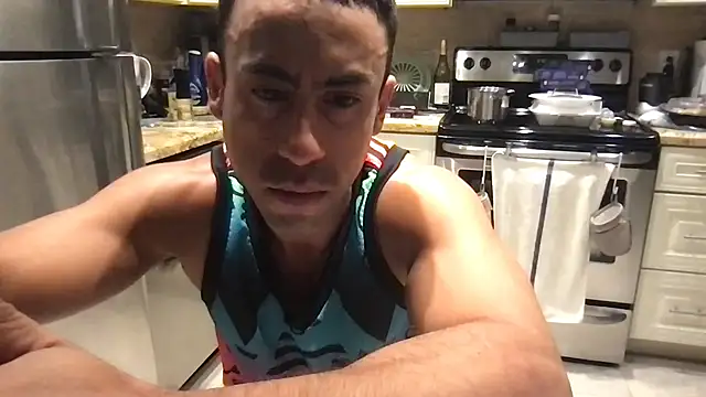 Snapshot of BigGuyMuscle chatting on 16, 3, 2025 BigGuyMuscle online show from 16, 3, 2025