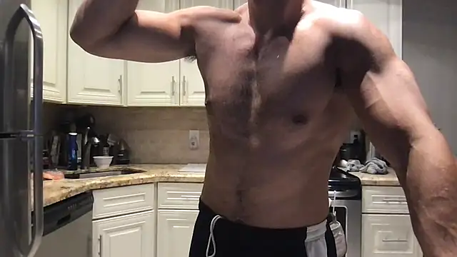 Snapshot of BigGuyMuscle chatting on 19, 3, 2025 BigGuyMuscle online show from 19, 3, 2025