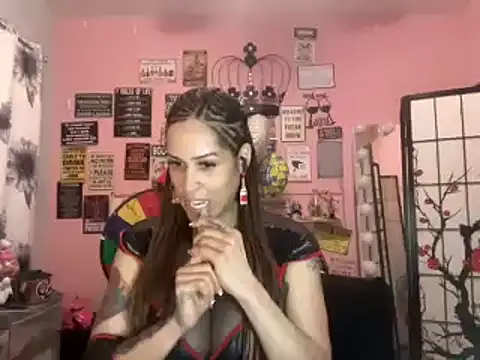 latinacubana online show from 11, 1, 2025