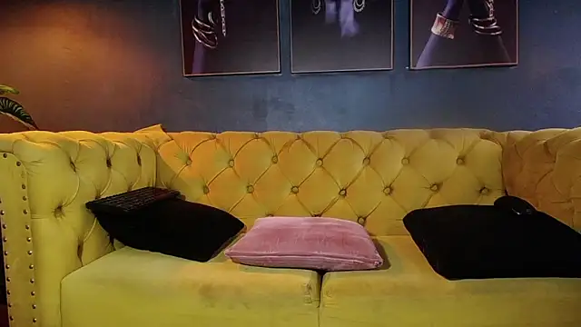 Snapshot of liam_howard chatting on 19, 12, 2025 liam howard online show from 19, 12, 2025