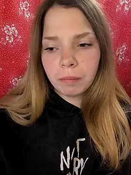 Snapshot of Zuli_Kiska chatting on 26, 4, 2026 Zuli Kiska online show from 26, 4, 2026