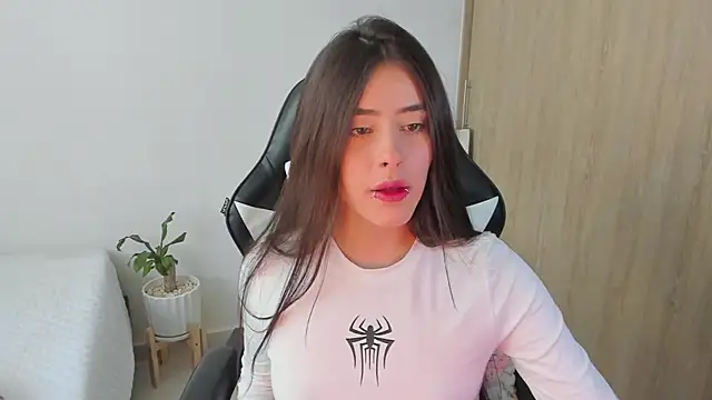 iriswest  online show from 26, 1, 2025