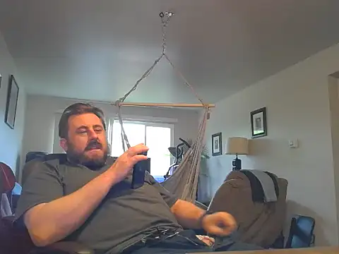 Snapshot of JBizzy69 chatting on 25, 4, 2026 JBizzy69 online show from 25, 4, 2026