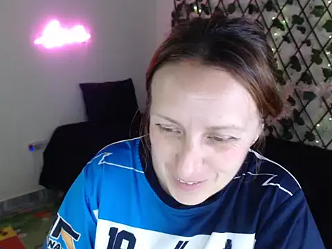 Snapshot of kittykalor09 chatting on 24, 5, 2026 kittykalor09 online show from 24, 5, 2026