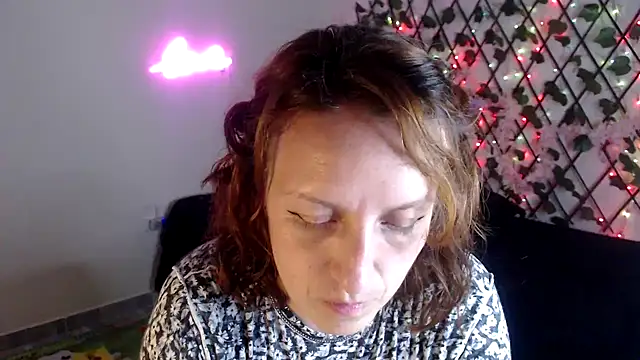 Snapshot of kittykalor09 chatting on 31, 5, 2026 kittykalor09 online show from 31, 5, 2026