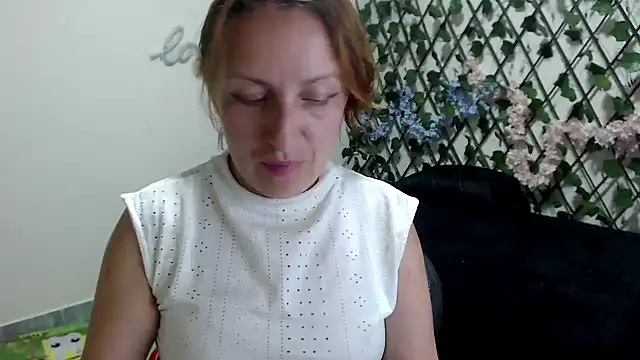 Snapshot of kittykalor09 chatting on 6, 6, 2026 kittykalor09 online show from 6, 6, 2026
