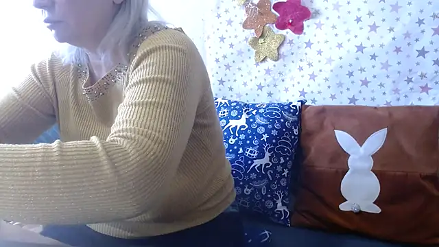 QueenLana online show from 10, 2, 2026