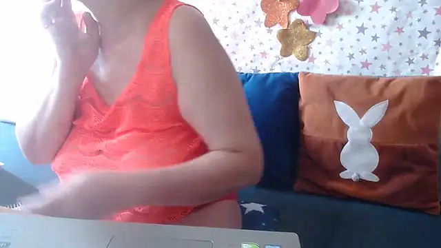 QueenLana online show from 12, 7, 2026