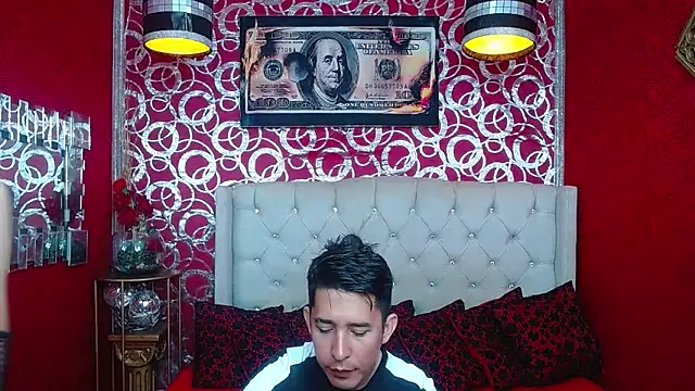 Snapshot of shannentrans chatting on 18, 3, 2025 shannentrans online show from 18, 3, 2025