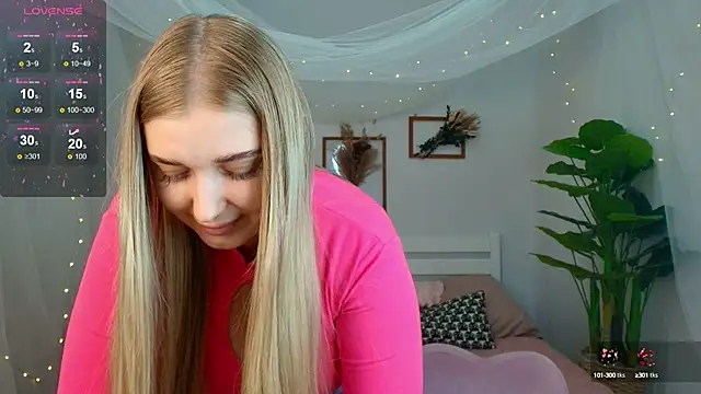 Adr1ana  online show from 19, 3, 2025