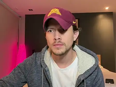 Snapshot of mcklister_kinky_feets chatting on 13, 2, 2026 mcklister kinky feets online show from 13, 2, 2026