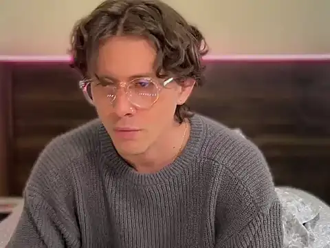 mcklister kinky feets online show from 15, 3, 2026