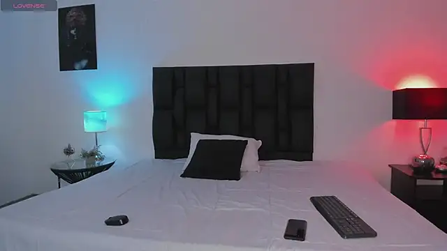 Snooky Clinton online show from 6, 2, 2025