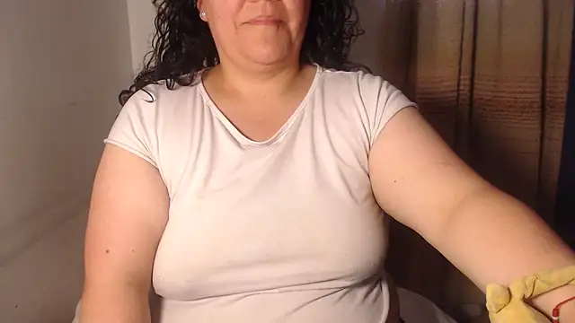 agathamiller01 online show from 11, 3, 2026