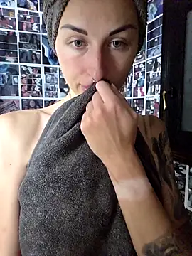 Snapshot of kylie_blck chatting on 3, 3, 2026 kylie blck online show from 3, 3, 2026