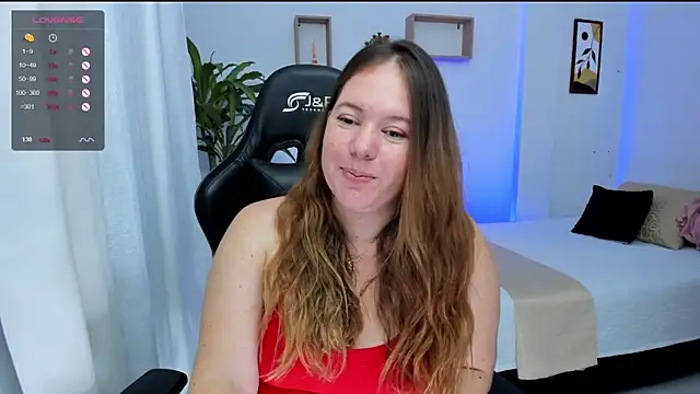 Snapshot of tamy_shine87 chatting on 4, 12, 2024 tamy shine87 online show from 4, 12, 2024