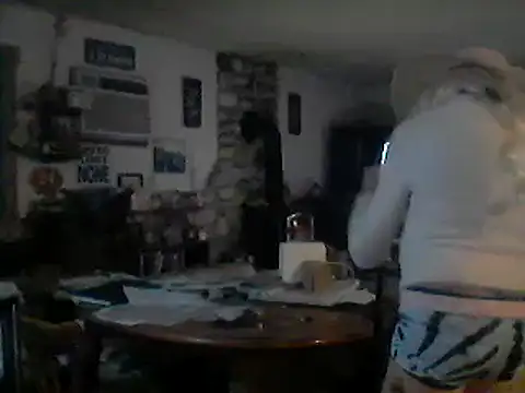 Snapshot of CROSSCOUNTRY1 chatting on 11, 12, 2024 CROSSCOUNTRY1 online show from 11, 12, 2024