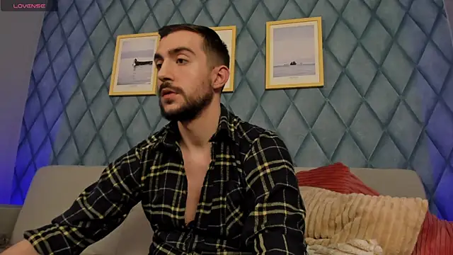 Snapshot of Dylan_Best chatting on 17, 3, 2025 Dylan Best online show from 17, 3, 2025