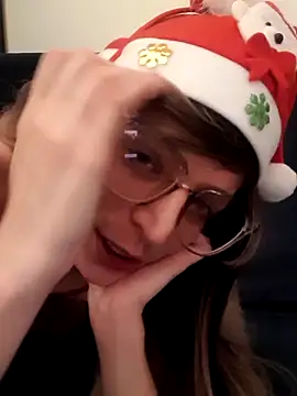 Snapshot of LouGabriel chatting on 22, 12, 2024 LouGabriel online show from 22, 12, 2024