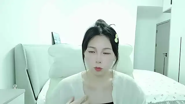 Sunset glow online show from 26, 10, 2025