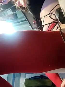 Snapshot of slutviki chatting on 8, 11, 2025 slutviki online show from 8, 11, 2025