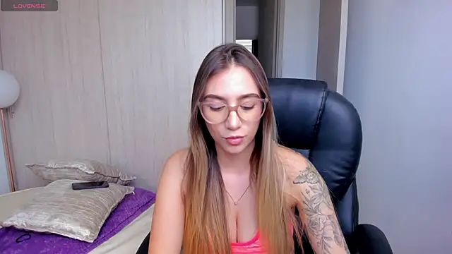 StacyConner online show from 23, 9, 2025