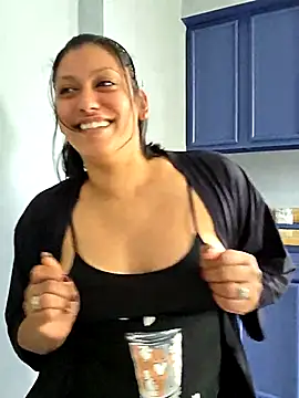 Nikkierosee online show from 12, 10, 2025