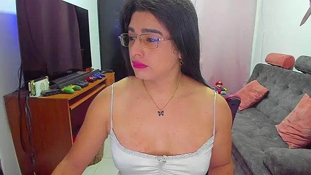 Snapshot of Khalifa_Gold chatting on 14, 3, 2025 Khalifa Gold online show from 14, 3, 2025