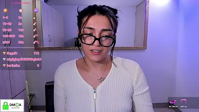 Snapshot of EricaVanderhill chatting on 15, 5, 2026 EricaVanderhill online show from 15, 5, 2026