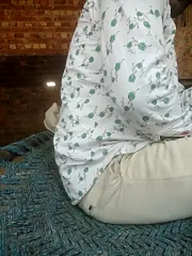 FinableKnee online show from 9, 4, 2026