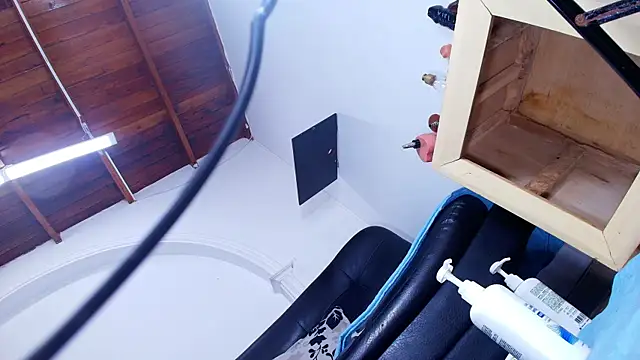 Snapshot of sofi_decker chatting on 5, 11, 2025 sofi decker online show from 5, 11, 2025