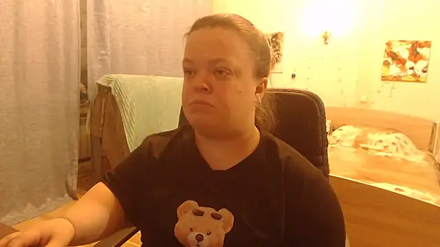 Janiffer MiMi online show from 18, 2, 2025