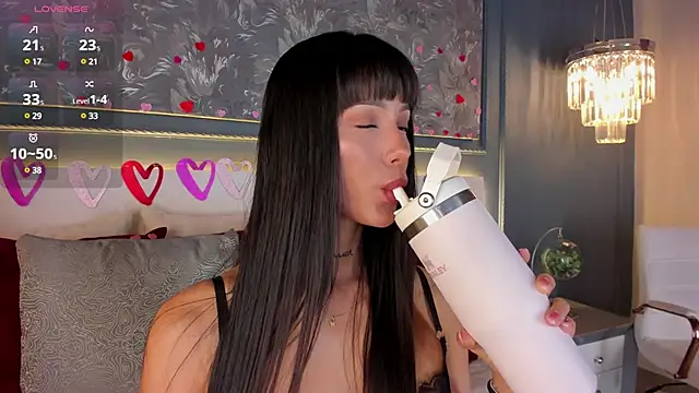 evamoretti online show from 16, 2, 2025