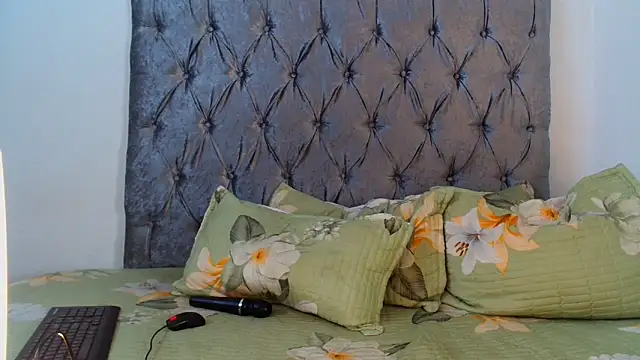 Snapshot of AvaOcean chatting on 15, 2, 2025 AvaOcean online show from 15, 2, 2025