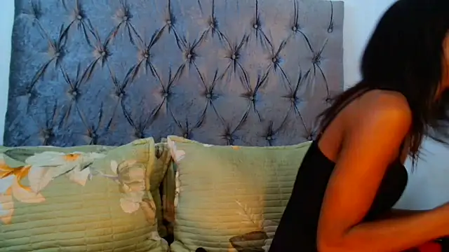 Snapshot of AvaOcean chatting on 20, 2, 2025 AvaOcean online show from 20, 2, 2025