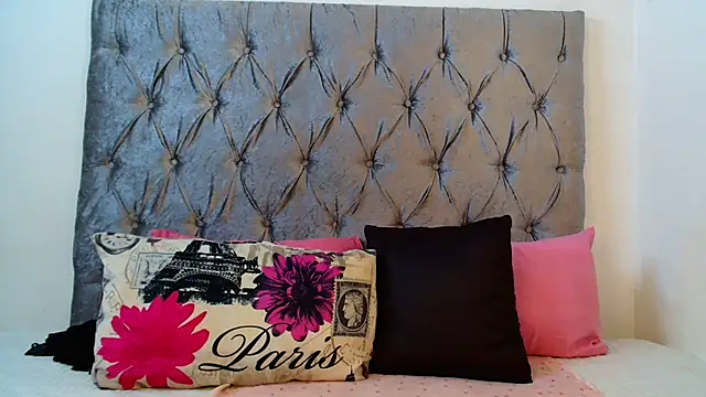 Snapshot of AvaOcean chatting on 26, 2, 2025 AvaOcean online show from 26, 2, 2025