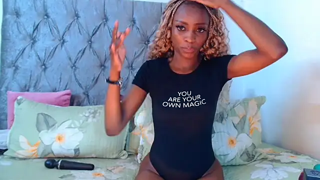 Snapshot of AvaOcean chatting on 22, 3, 2025 AvaOcean online show from 22, 3, 2025