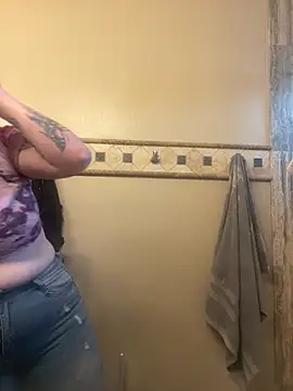 Snapshot of 1-800-FUCKYOU chatting on 27, 12, 2024 1-800-FUCKYOU online show from 27, 12, 2024