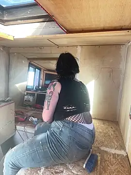 Snapshot of 1-800-FUCKYOU chatting on 10, 3, 2025 1-800-FUCKYOU online show from 10, 3, 2025