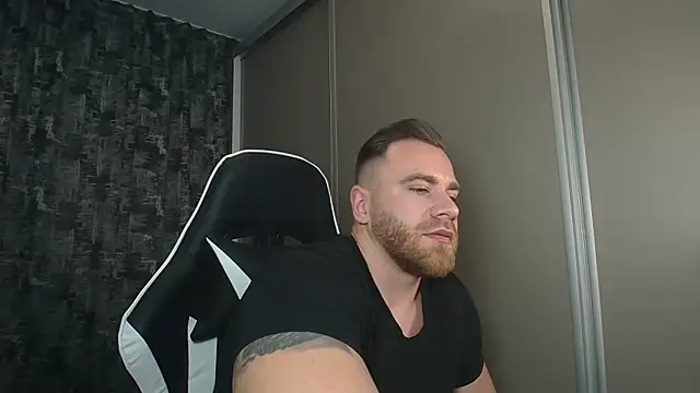 Thori92 online show from 3, 12, 2024