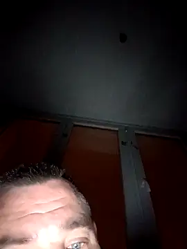 Snapshot of Ivanekkral chatting on 9, 11, 2025 Ivanekkral online show from 9, 11, 2025