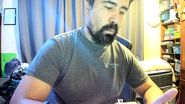 Snapshot of VonDoomdelToro chatting on 8, 11, 2025 VonDoomdelToro online show from 8, 11, 2025
